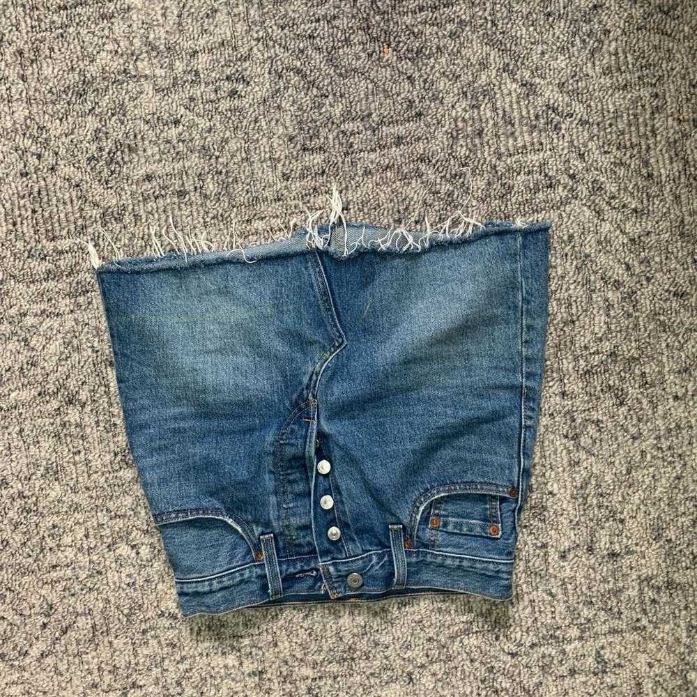 Levi denim skirt